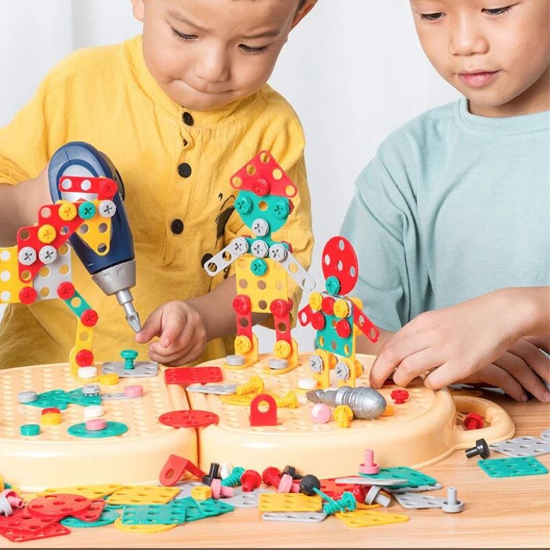 MiniByggeren™ – Små hænder, store idéer!
